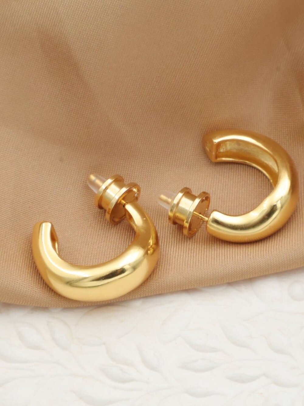 Julie Vos Wave Gold Hoop Earrings, 0.9"